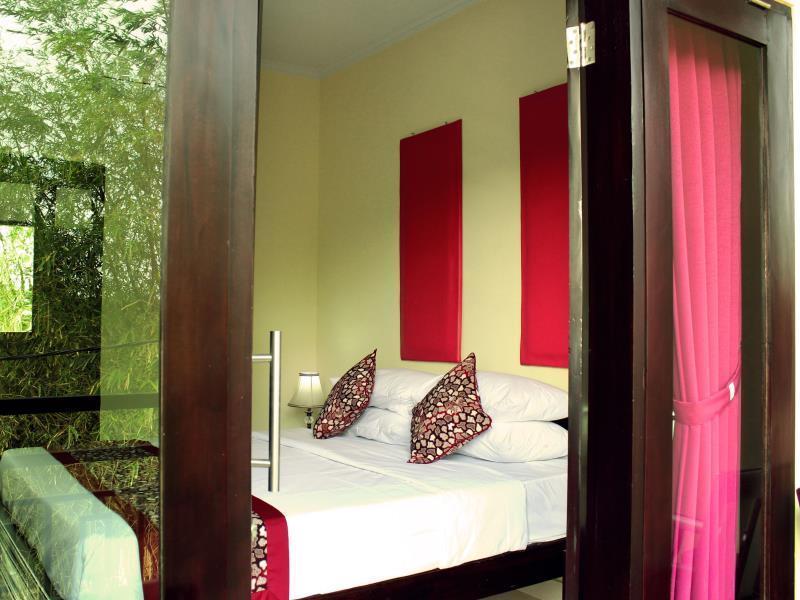 Отель Ramantika Bali House Джимбаран Экстерьер фото