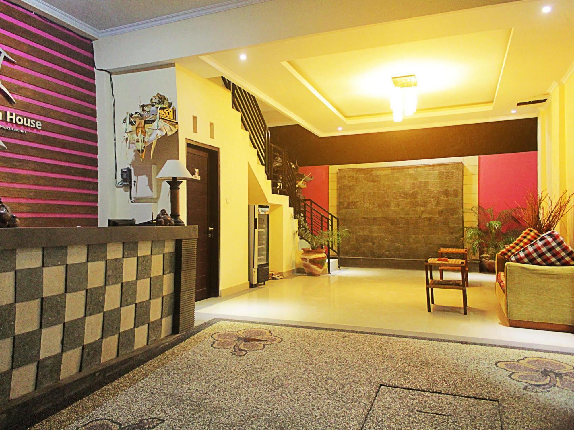 Отель Ramantika Bali House Джимбаран Экстерьер фото